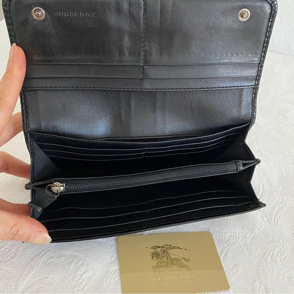 Burberry check wallet - Picture 7 of 13